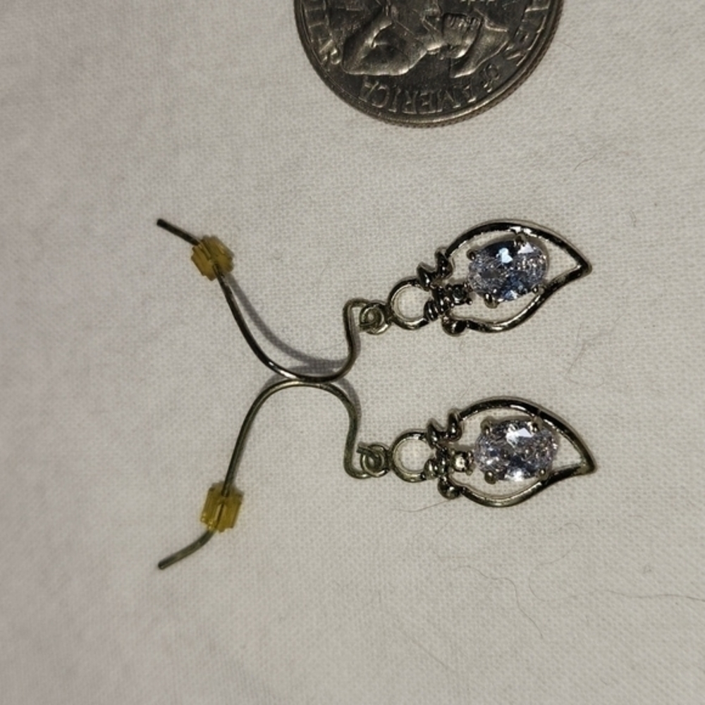 Silvertone and Crystal‎ Earrings - Picture 3 of 5
